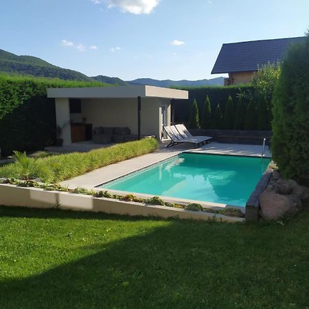Vila Gosen Sard Exteriör bild